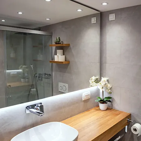 Apartman Hisa Pod Gradom Ljubljana