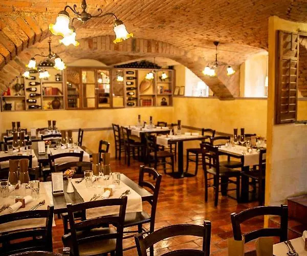 Hisa Pod Gradom לובליאנה