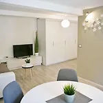 Апартаменти Hisa Pod Gradom *