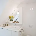 شقة Hisa Pod Gradom *