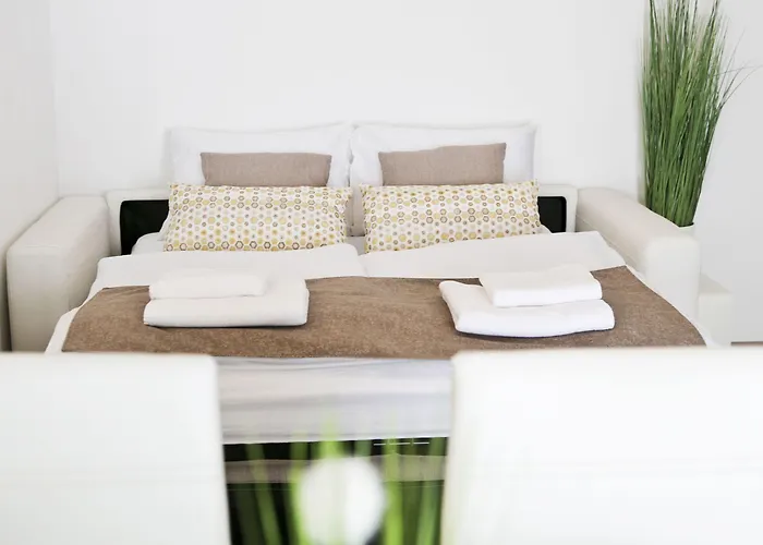 Hisa Pod Gradom Ljubljana