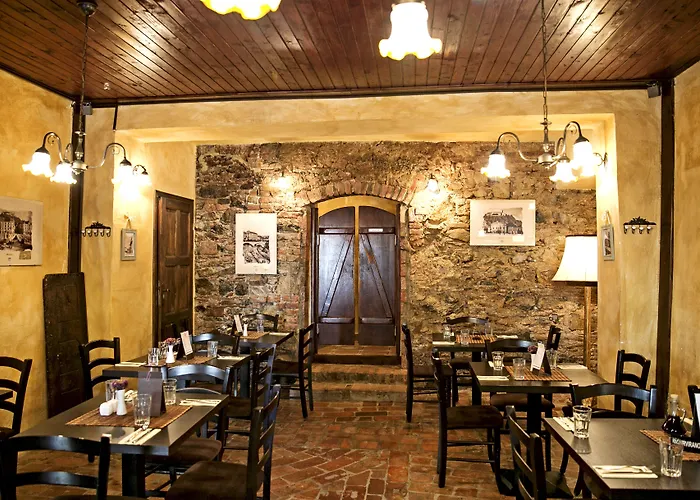 Hisa Pod Gradom Liubliana