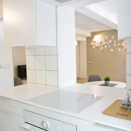 Hisa Pod Gradom * Lublana